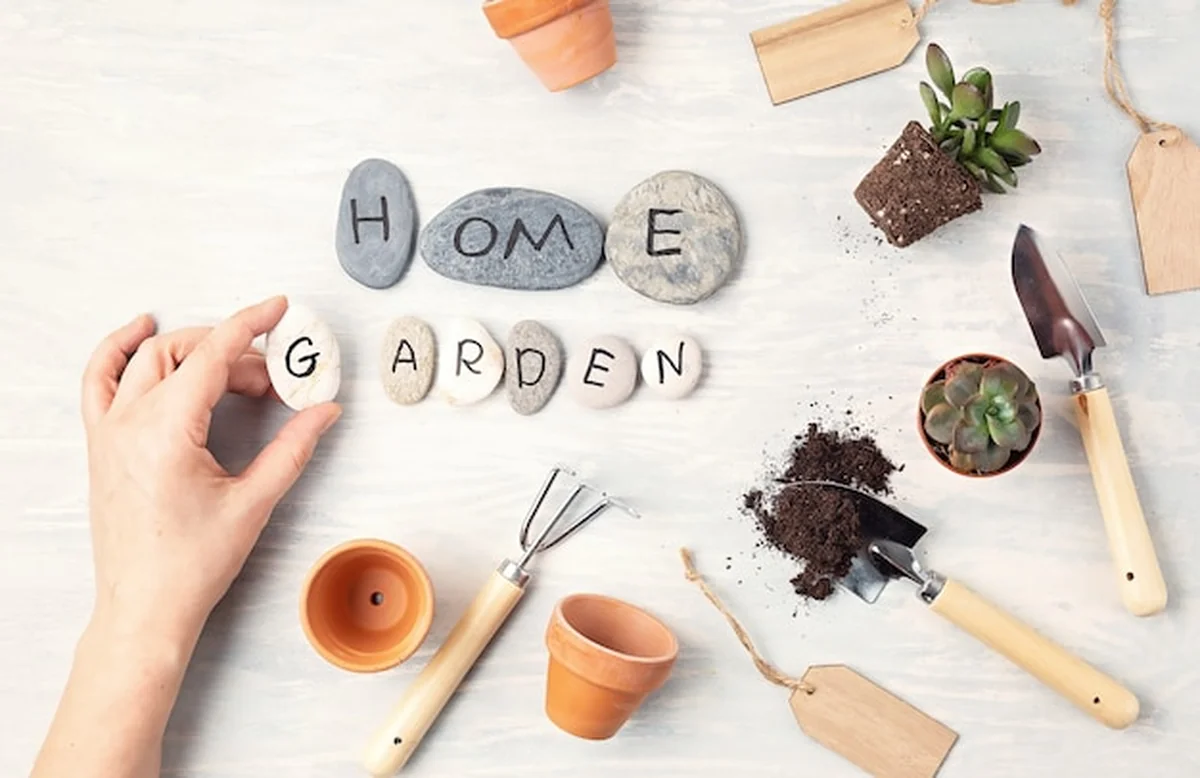 Koncepcja ogrodnictwa w domu z tekstem