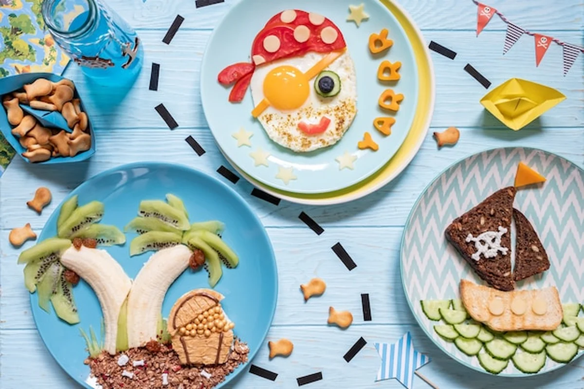 Zabawne, urocze śniadanie pirackie dla chłopców